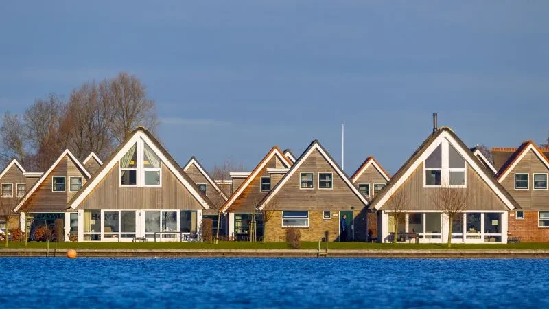 Ferienhaus am Wasser Friesland